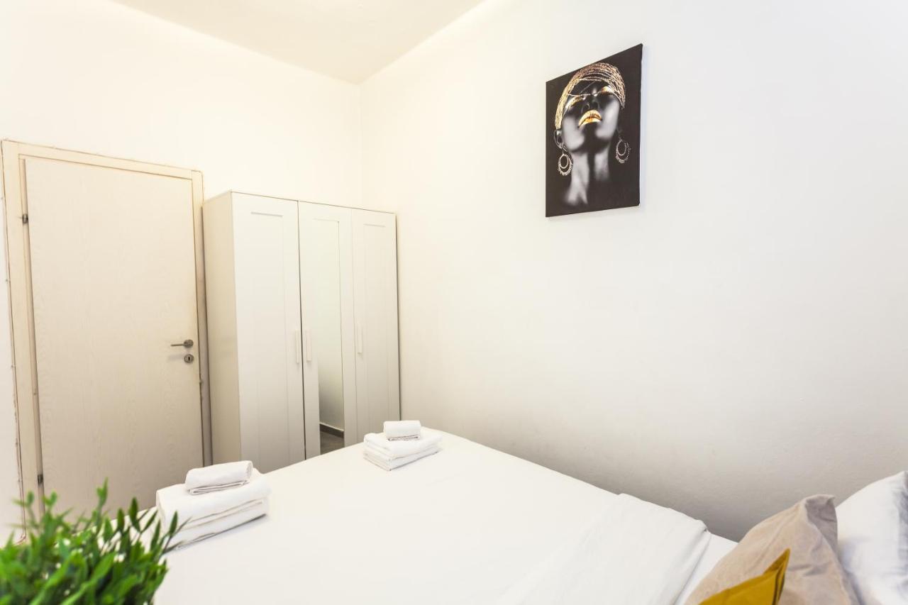 Lovely Apartment Close To The Beach Tel Aviv Esterno foto