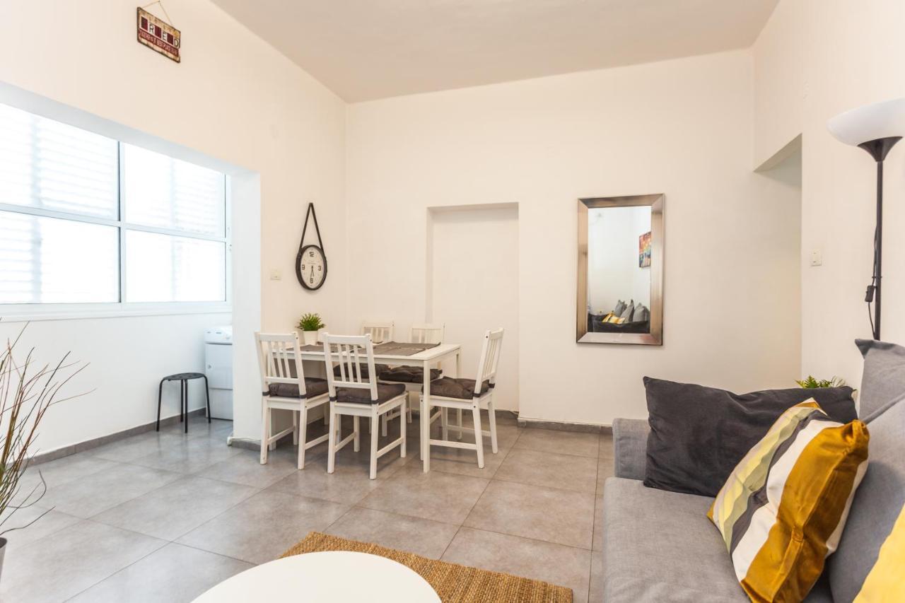 Lovely Apartment Close To The Beach Tel Aviv Esterno foto