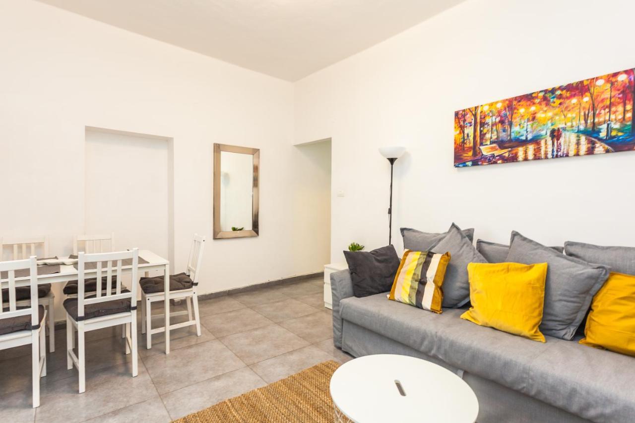 Lovely Apartment Close To The Beach Tel Aviv Esterno foto