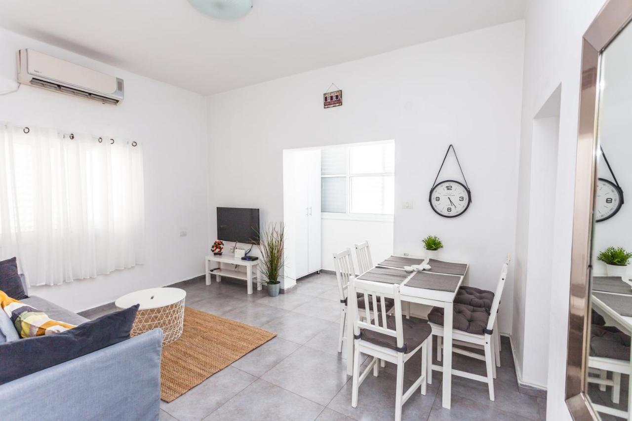 Lovely Apartment Close To The Beach Tel Aviv Esterno foto